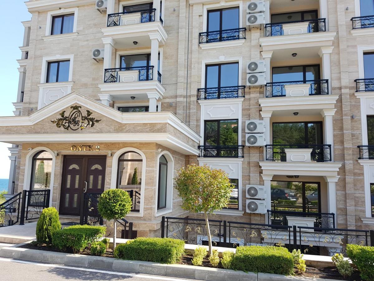 Onyx 2 Private Apartments Sveti Vlas Ngoại thất bức ảnh