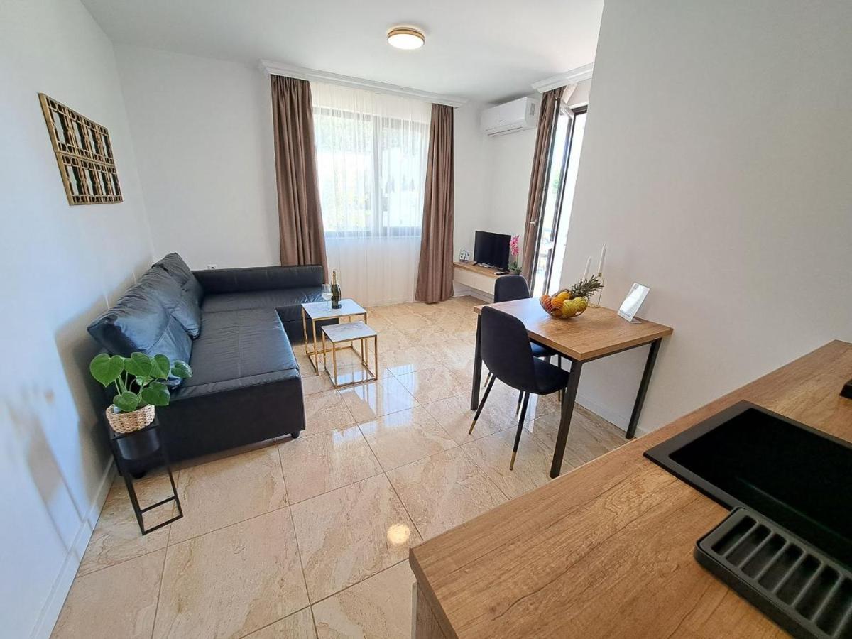 Onyx 2 Private Apartments Sveti Vlas Ngoại thất bức ảnh