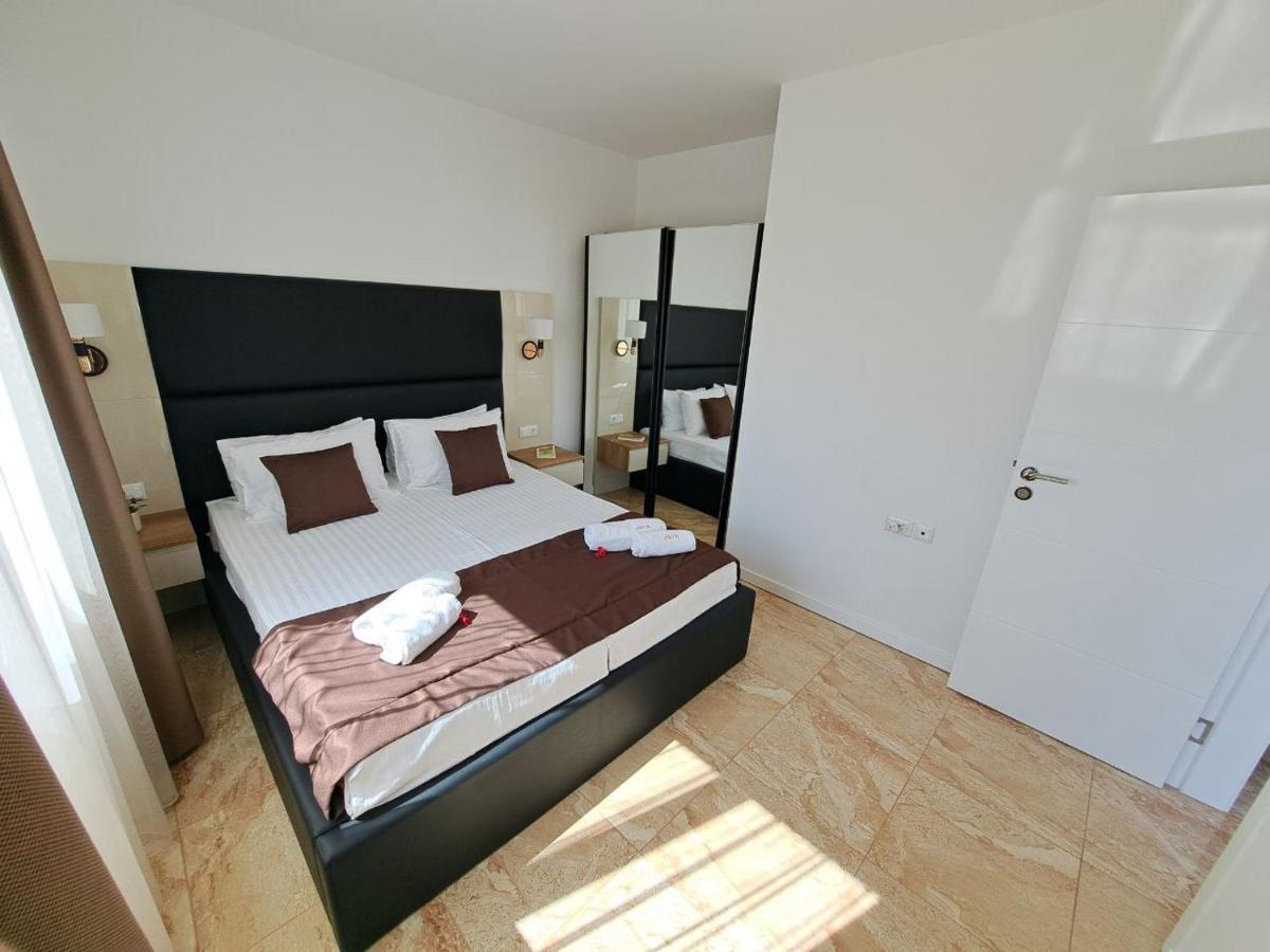 Onyx 2 Private Apartments Sveti Vlas Ngoại thất bức ảnh