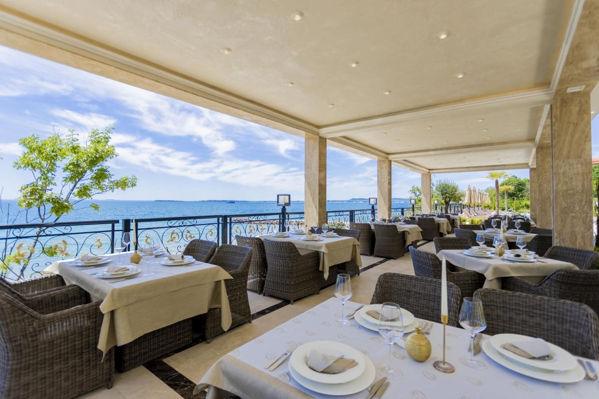 Onyx 2 Private Apartments Sveti Vlas Ngoại thất bức ảnh